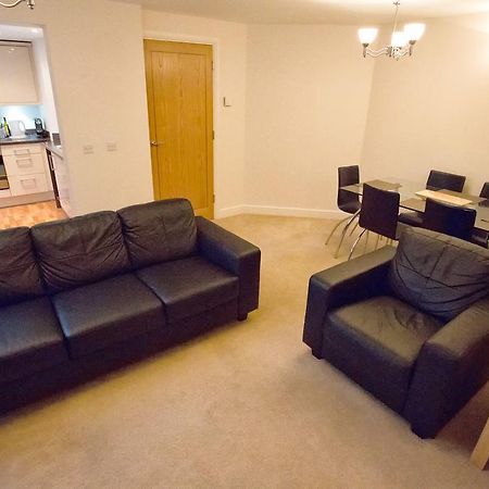 Salisbury 2-Bed Luxury Apartment Chambre photo