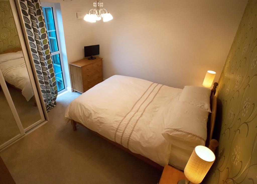 Salisbury 2-Bed Luxury Apartment Chambre photo